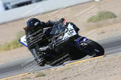 media/Oct-20-2024-CVMA (Sun) [[d4a3dff211]]/Race 11-500-350 Supersport/